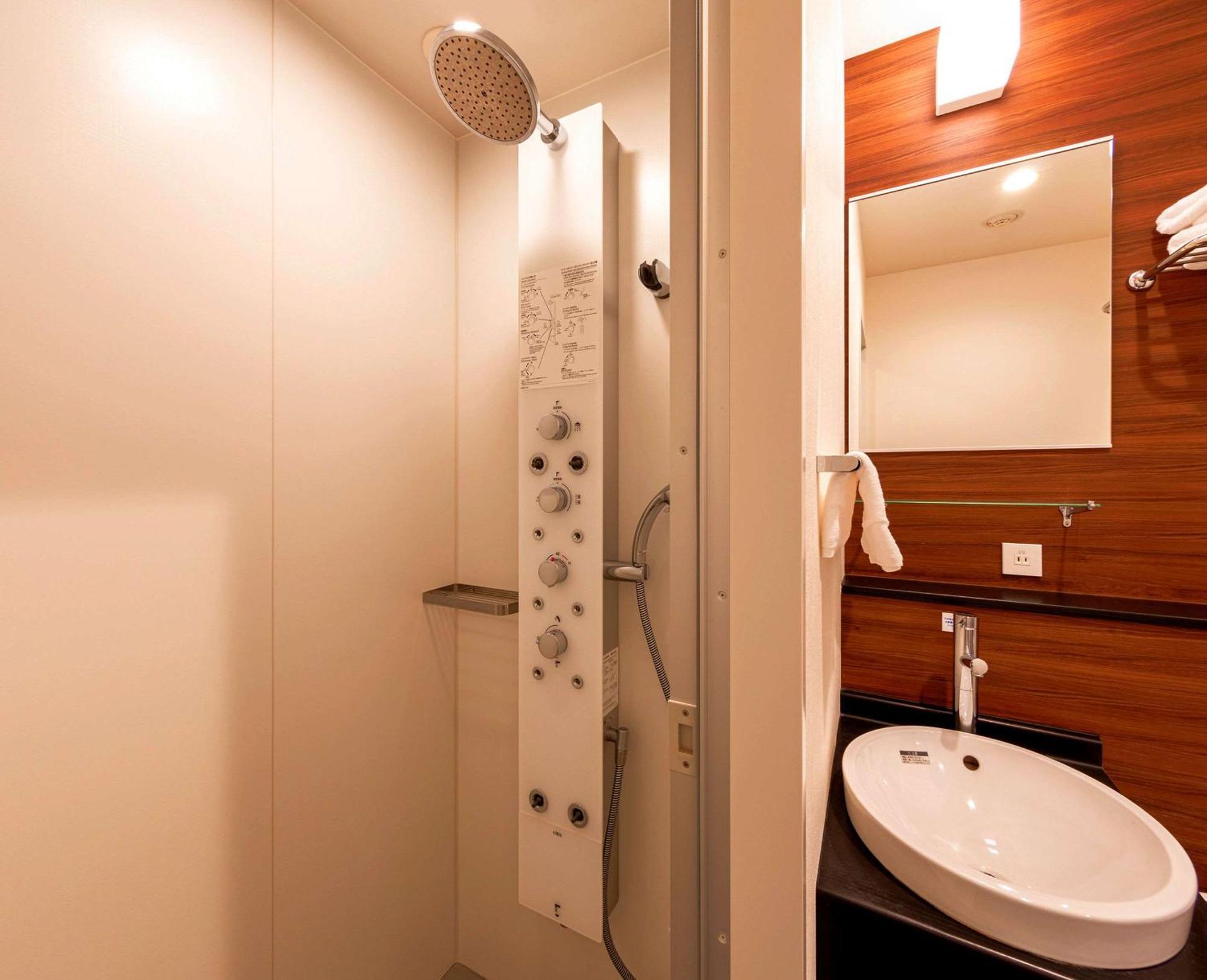 Comfort Inn Tokyo Roppongi (Adults Only) Экстерьер фото